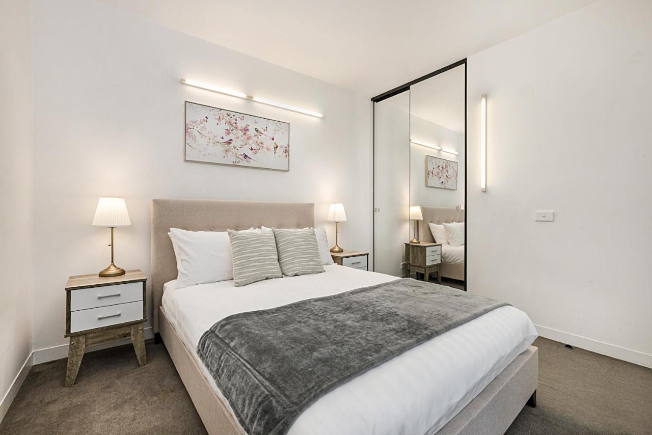 2-Bed Unit Metres From Cbd Malls, Dining & Sights Apartman Melbourne Kültér fotó